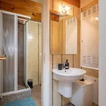 Deluxe Attic, Il Miglior Comfort A *