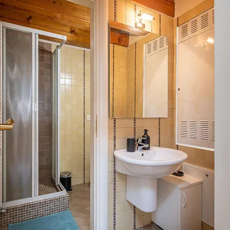 Deluxe Attic, Il Miglior Comfort A *