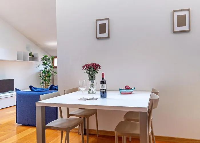 Deluxe Attic, Il Miglior Comfort A Apartment Vicenza
