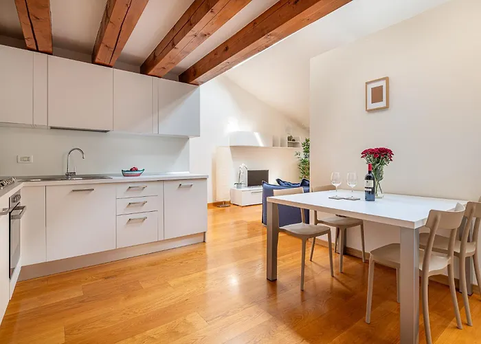 Apartment Deluxe Attic, Il Miglior Comfort A